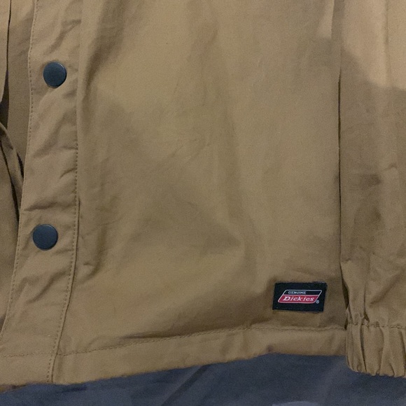 Dickie's Men's Windbreaker - Picture 3 of 3